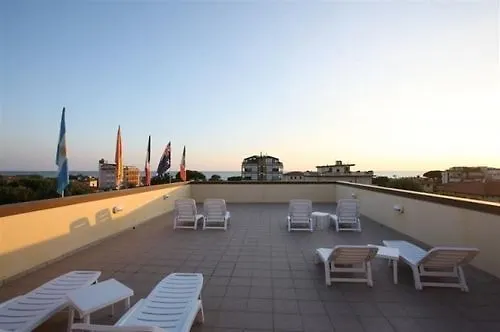 Hotel Riva Lido di Camaiore 3*,  Italia